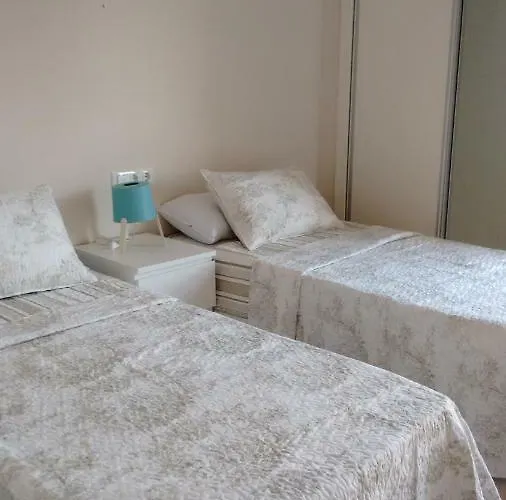 Plaza Mayor 2 Bedroom كاليبي