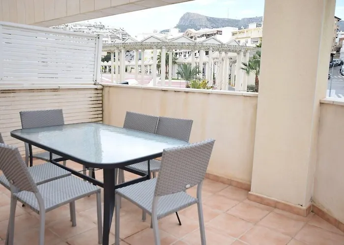 Plaza Mayor 2 Bedroom كاليبي